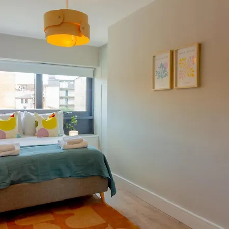 Guestready - Encantando O 2br No Newmarket Hall