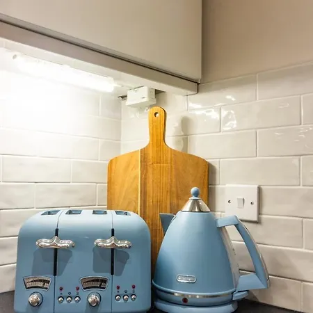 Guestready - Encantando O 2br No Newmarket Hall Apartman