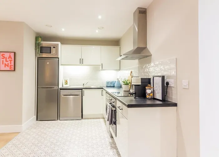 Guestready - Encantando O 2br No Newmarket Hall