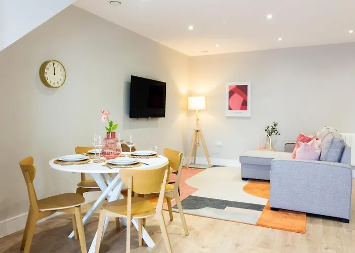 Guestready - Encantando O 2br No Newmarket Hall