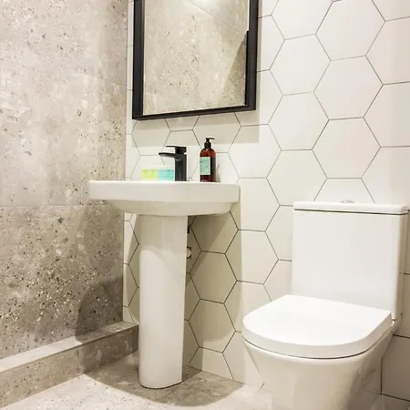 Apartament Guestready - Encantando O 2br No Newmarket Hall *