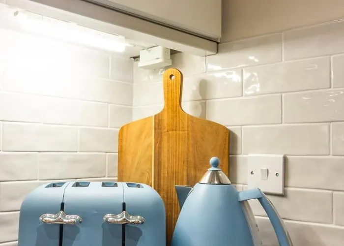 Guestready - Encantando O 2br No Newmarket Hall Apartman